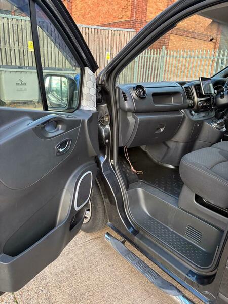 Used Vauxhall Vivaro 2015 for sale - 76712193: Photo 42