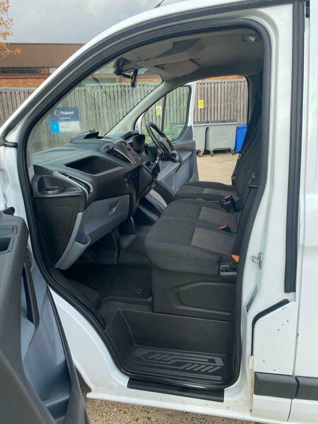 Used Ford Transit Custom 2017 for sale - 76670718: Photo 33