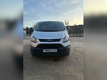 Used Ford Transit Custom 2017 for sale - 76934955: Photo