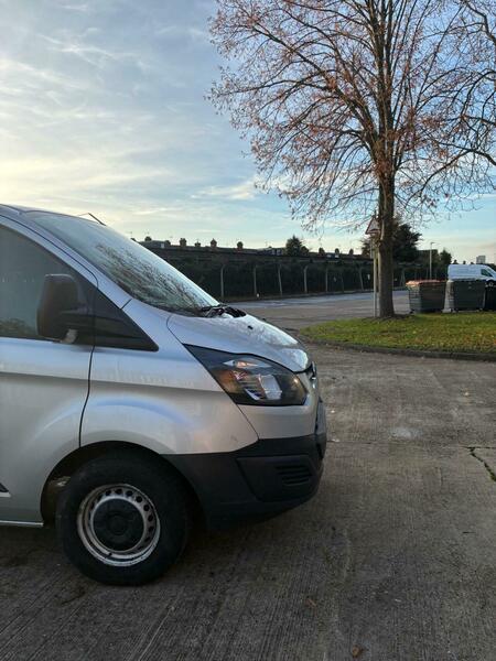 Used Ford Transit Custom 2017 for sale - 76934955: Photo 6