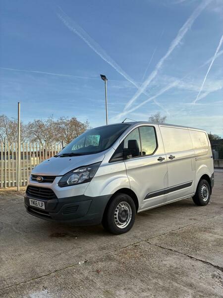 Used Ford Transit Custom 2017 for sale - 76934955: Photo 8