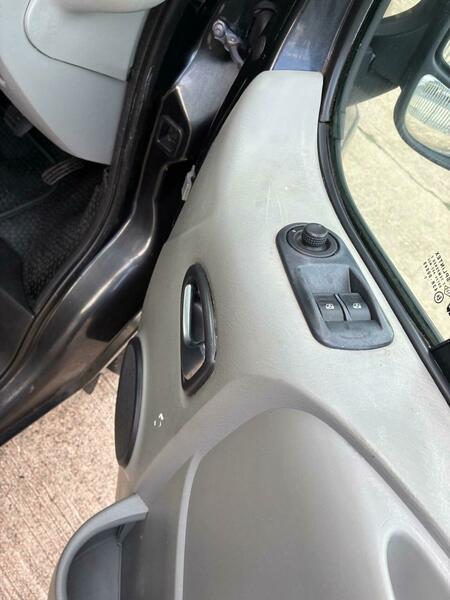 Used Vauxhall Vivaro 2012 for sale - 76407215: Photo 38