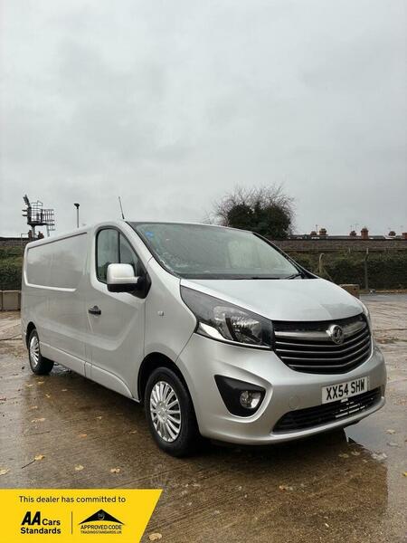 Used Vauxhall Vivaro 2016 for sale - 76643128: Photo 1