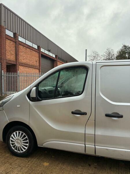 Used Vauxhall Vivaro 2016 for sale - 76643128: Photo 12