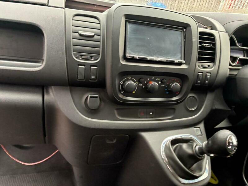 Used Vauxhall Vivaro 2016 for sale - 76643128: Photo 23