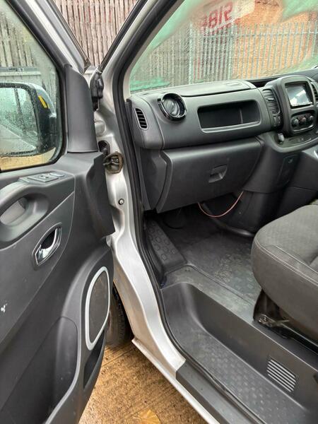 Used Vauxhall Vivaro 2016 for sale - 76643128: Photo 34