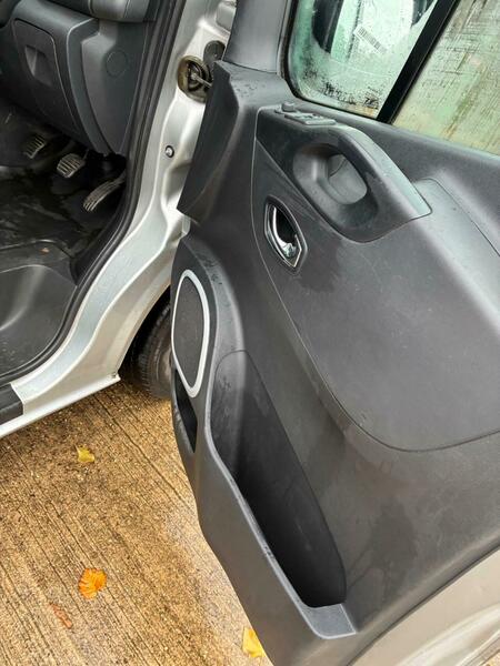 Used Vauxhall Vivaro 2016 for sale - 76643128: Photo 35