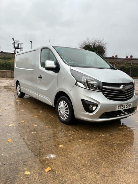 Used Vauxhall Vivaro 2016 for sale - 76643128: Photo 5