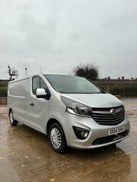 Used Vauxhall Vivaro 2016 for sale - 76643128: Photo 6