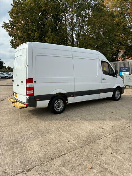 Used Mercedes-Benz Sprinter 2018 for sale - 76520883: Photo 8