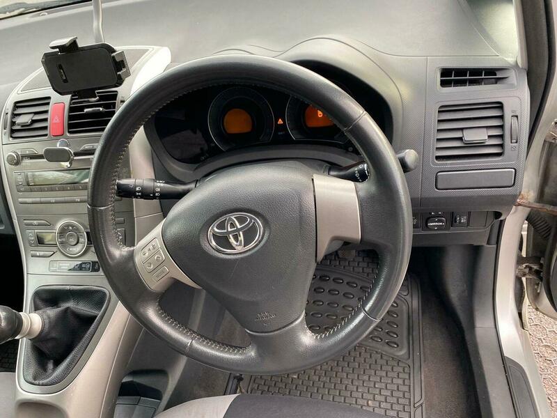 Used Toyota Auris 2009 for sale - 76439681: Photo 27