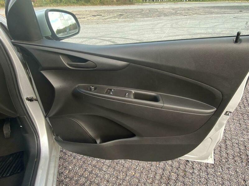 Used Vauxhall Viva 2016 for sale - 76407243: Photo 19