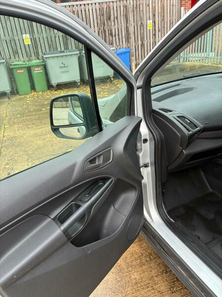 Used Ford Transit Connect 2018 for sale - 76884578: Photo 19