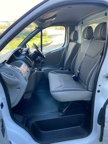 Used Vauxhall Vivaro 2011 for sale - 76407239: Photo 29