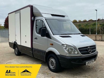 Mercedes-Benz - Sprinter