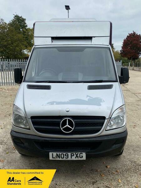 Used Mercedes-Benz Sprinter 2009 for sale - 76407233: Photo 2