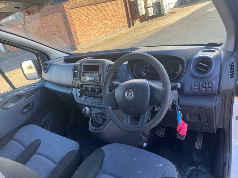 Used Vauxhall Vivaro 2015 for sale - 76618339: Photo 20