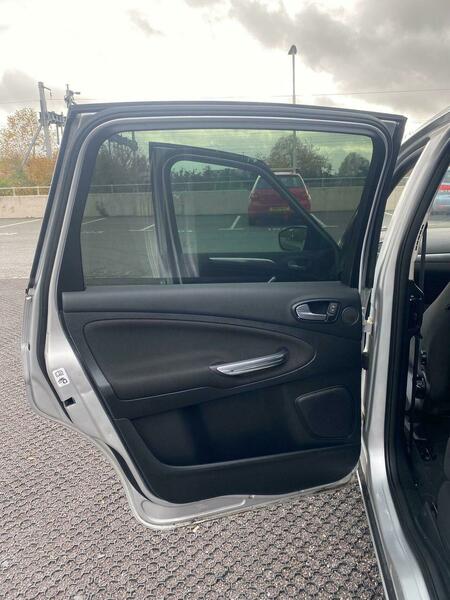 Used Ford S-Max 2013 for sale - 76470756: Photo 26