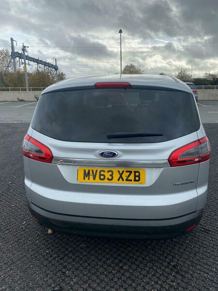 Used Ford S-Max 2013 for sale - 76470756: Photo 5