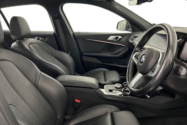 Used BMW 1 Series 2021 for sale - 75519570: Photo 12