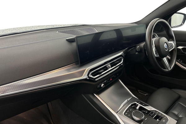 Used BMW 3 Series 2024 for sale - 76166951: Photo 8