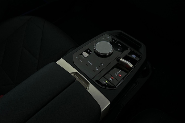 Used BMW iX 2023 for sale - 75109386: Photo 11