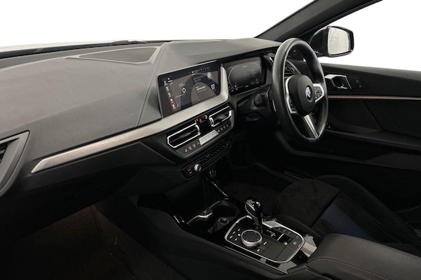 Used BMW 1 Series 2024 for sale - 76199939: Photo 8