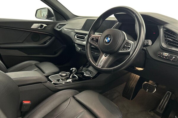 Used BMW 1 Series 2023 for sale - 76024719: Photo 7