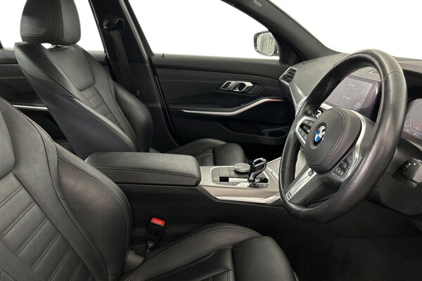 Used BMW 3 Series 2019 for sale - 75540421: Photo 12