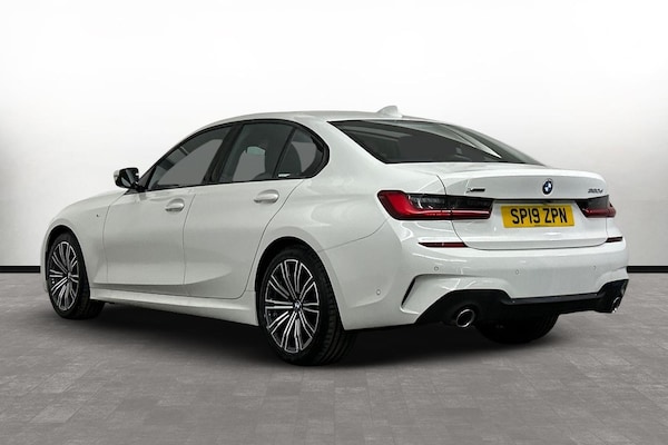 Used BMW 3 Series 2019 for sale - 75540421: Photo 2