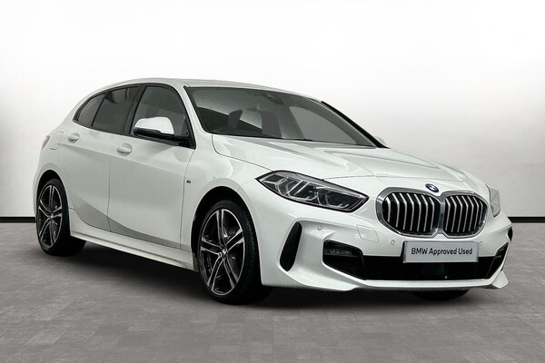 Used BMW 1 Series 2023 for sale - 76137582: Photo 1