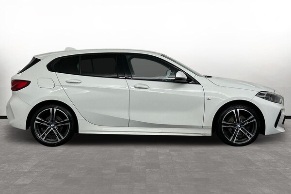 Used BMW 1 Series 2023 for sale - 76137582: Photo 3