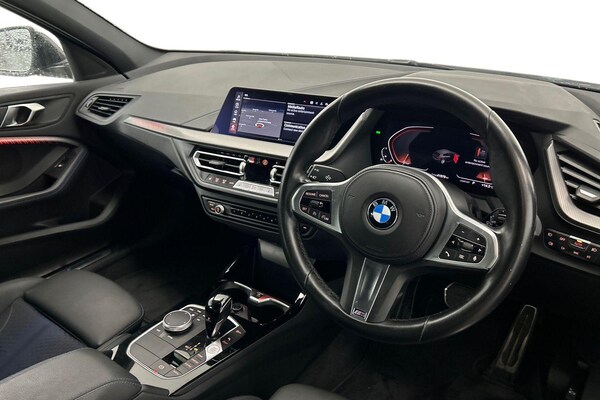 Used BMW 1 Series 2023 for sale - 76137582: Photo 7
