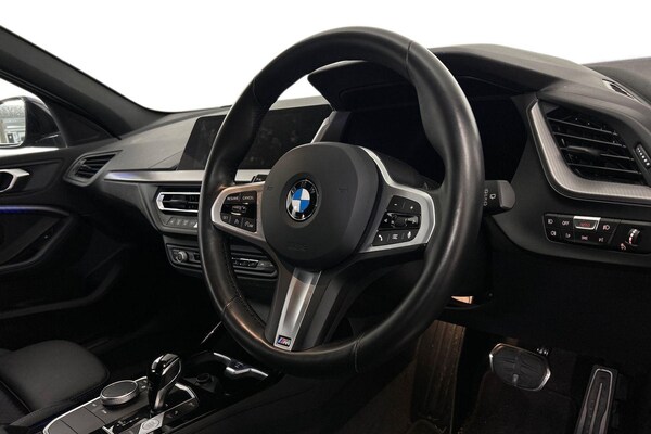 Used BMW 1 Series 2023 for sale - 76189397: Photo 12