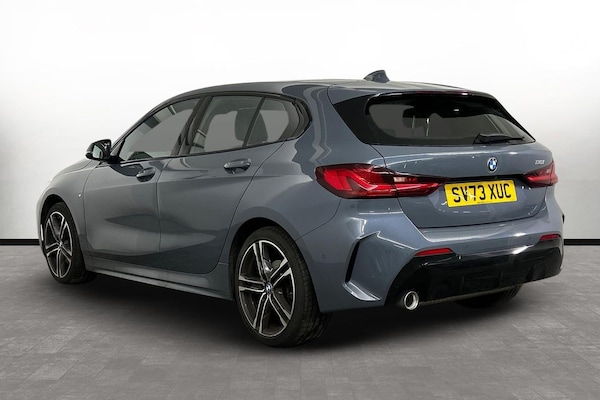 Used BMW 1 Series 2023 for sale - 76189397: Photo 2