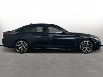 Used BMW 5 Series 2021 for sale - 75232964: Photo