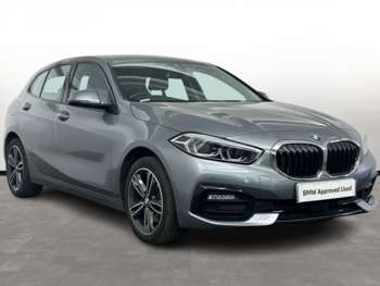 (23) - 118i Sport 5-Door