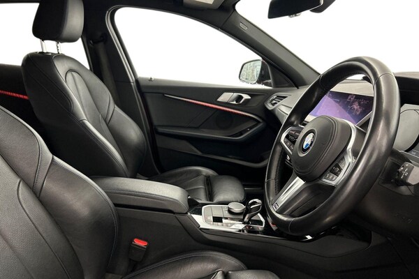 Used BMW 1 Series 2020 for sale - 76189235: Photo 12