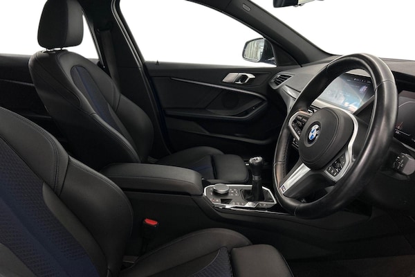 Used BMW 1 Series 2022 for sale - 76152431: Photo 12