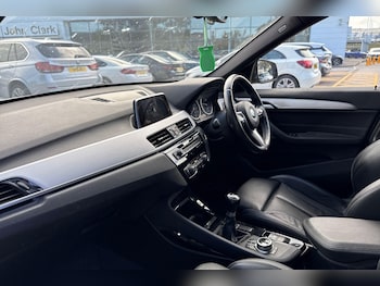 Used BMW X1 2017 for sale - 75747525: Photo