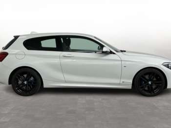 Used BMW 1 Series 2019 for sale - 75001402: Photo