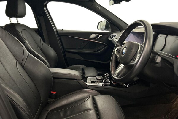 Used BMW 1 Series 2020 for sale - 76021140: Photo 12