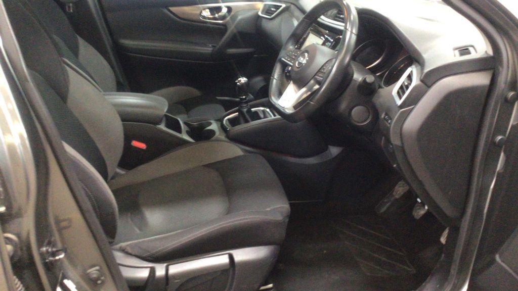 Used Nissan Qashqai for sale - 77634021: Photo 11