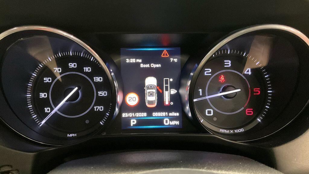 Used Jaguar XE 2015 for sale - 77440900: Photo 10