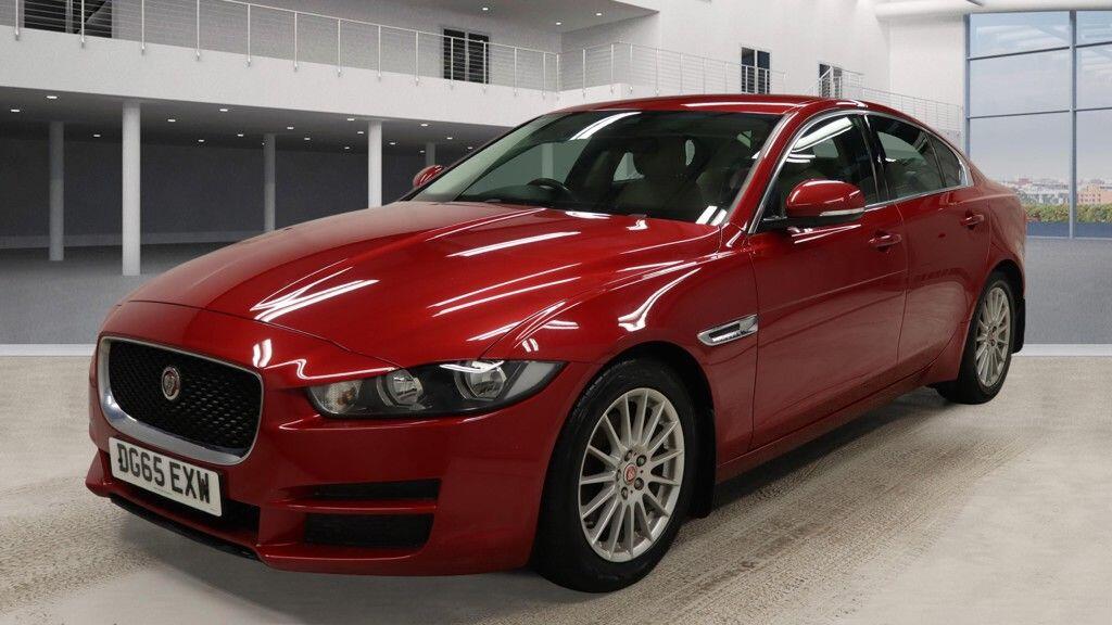 Used Jaguar XE 2015 for sale - 77440900: Photo 2