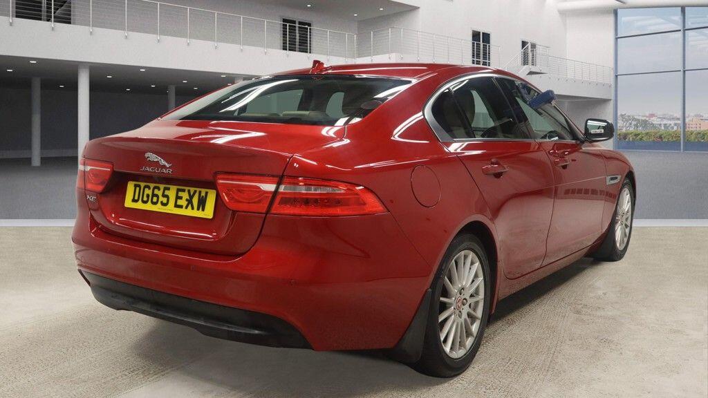 Used Jaguar XE 2015 for sale - 77440900: Photo 4