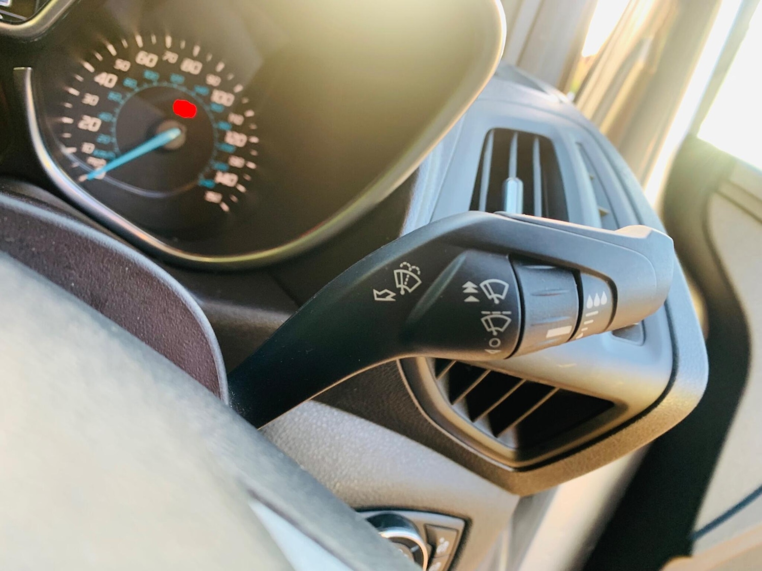 Used Ford Transit Connect 2017 for sale - 76743251: Photo 18