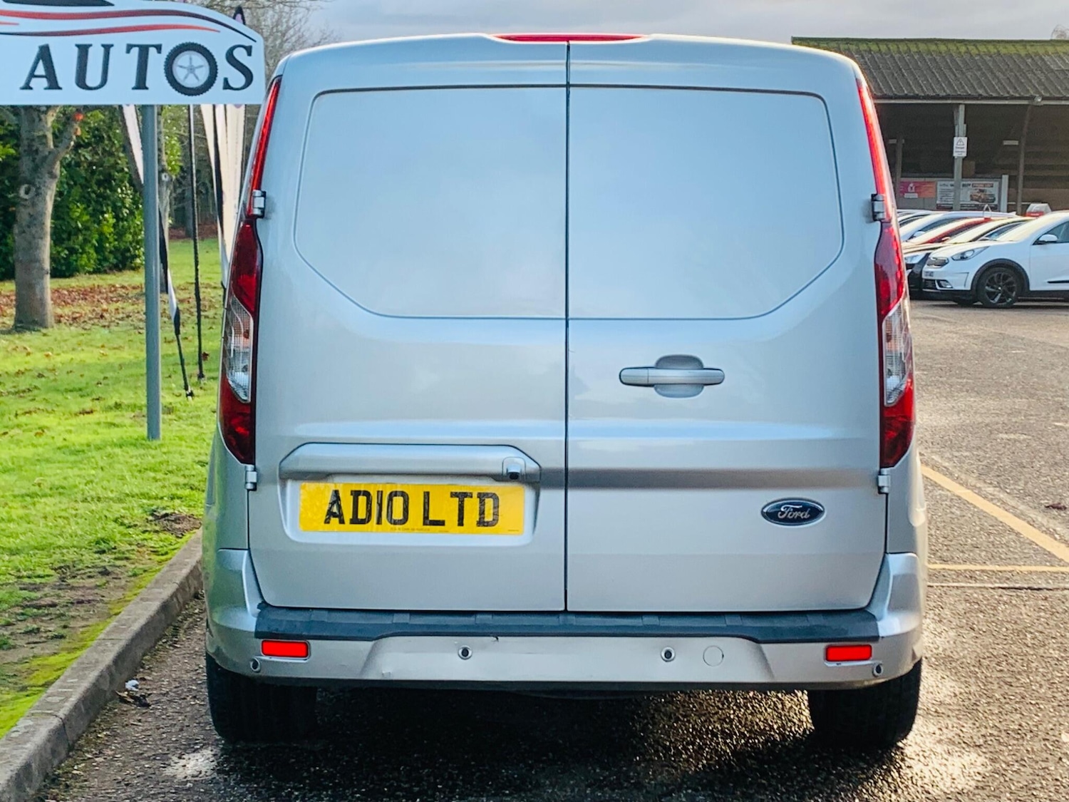 Used Ford Transit Connect 2017 for sale - 76743251: Photo 4