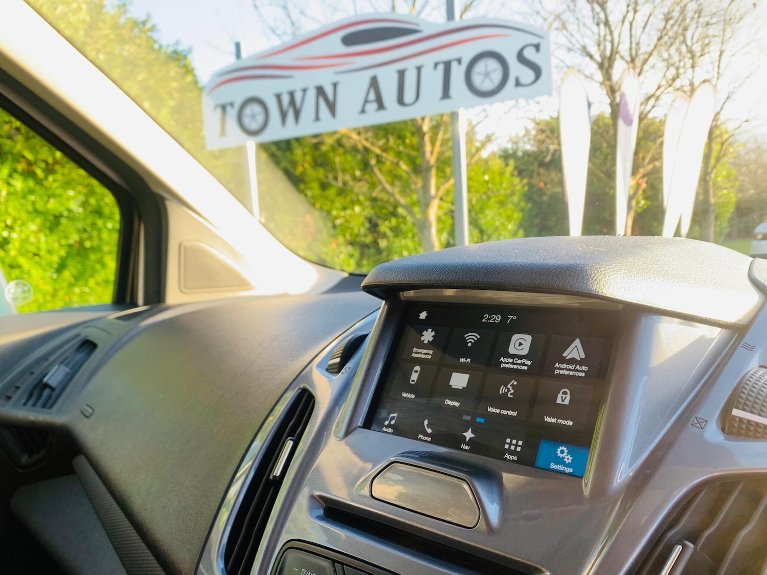 Used Ford Transit Connect 2017 for sale - 76743251: Photo 49