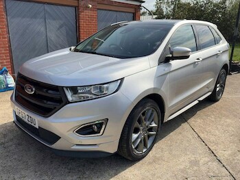 Used Ford Edge 2017 for sale - 76295252: Photo 2